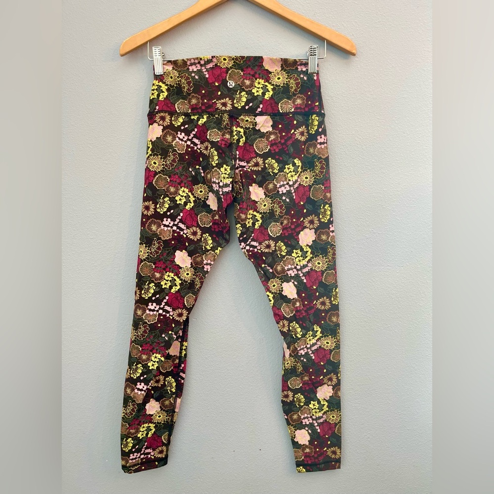 Lululemon Wunder Under Hi-Rise Tight 28" Fluorolace Multi Floral Print Size 8 - Picture 8 of 8